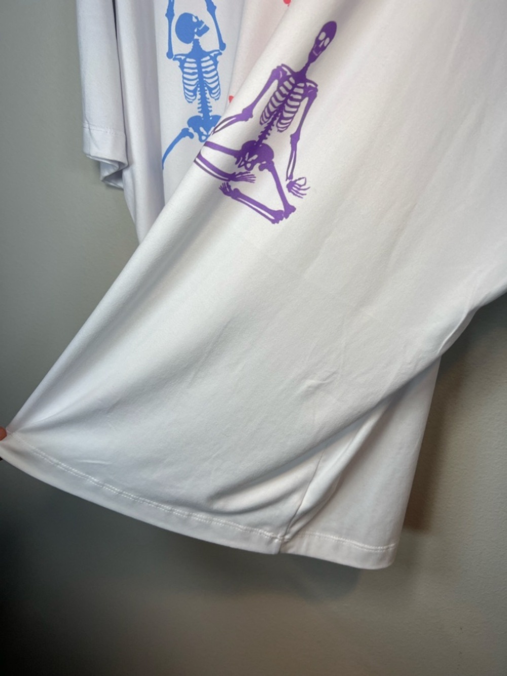 Judith March Skeleton Yoga T-Shirt White Short Sleeve Oversized Whimsical NEW XL - Picture 7 of 11